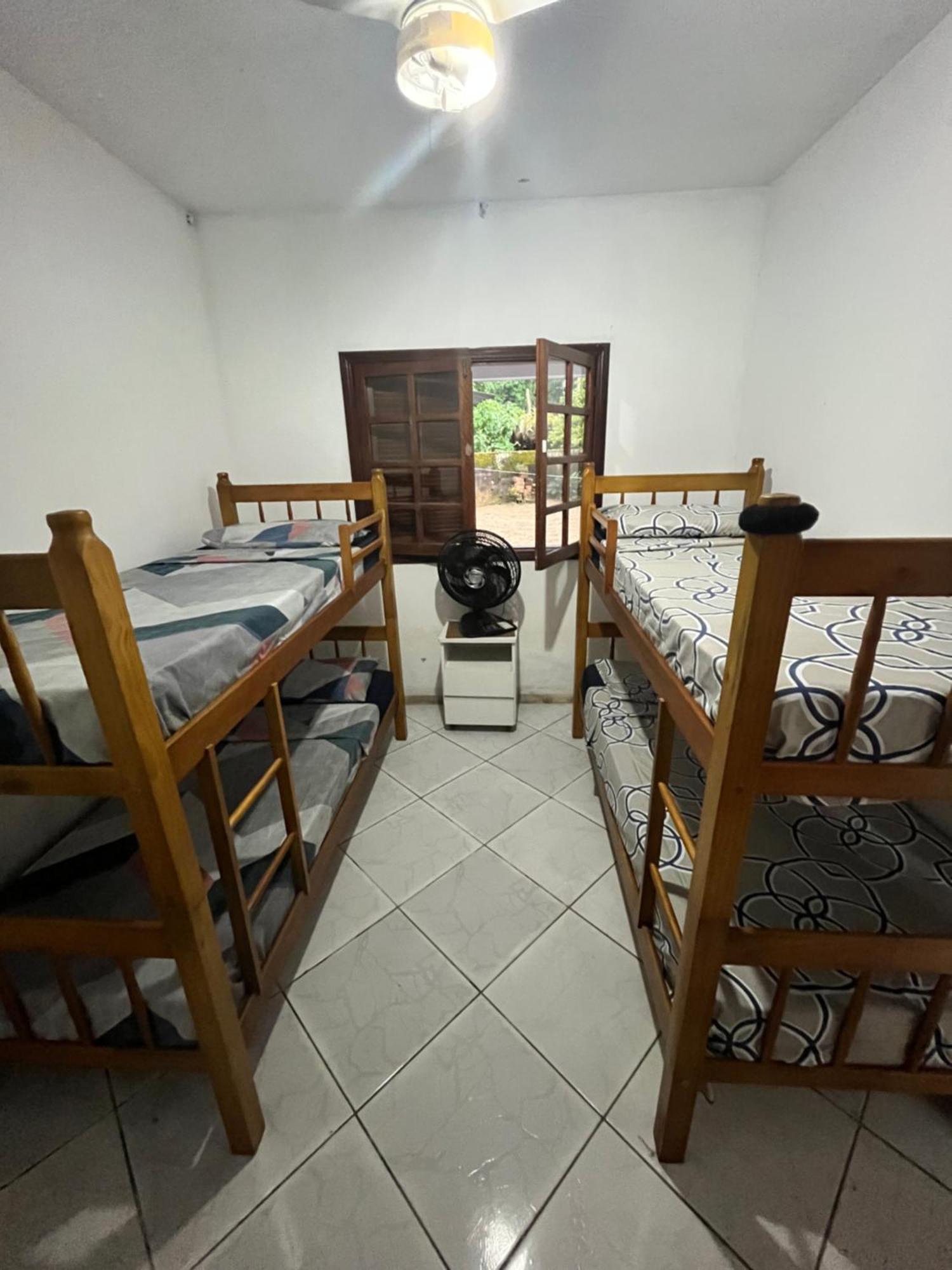 Campo de férias Casa Na Pereque Acu Sobrado Andar De Baixo *